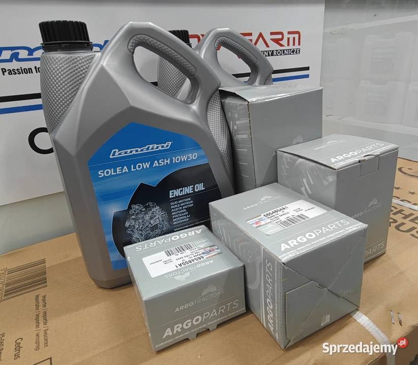 Zestaw do przeglądu silnikowego LANDINI REX3 z Wólka Lesiewska sprzedam