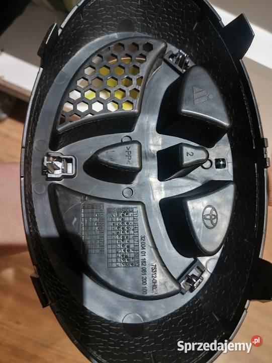 Toyota Aygo emblemat znaczek oryginał 753120H020 lubuskie Wschowa