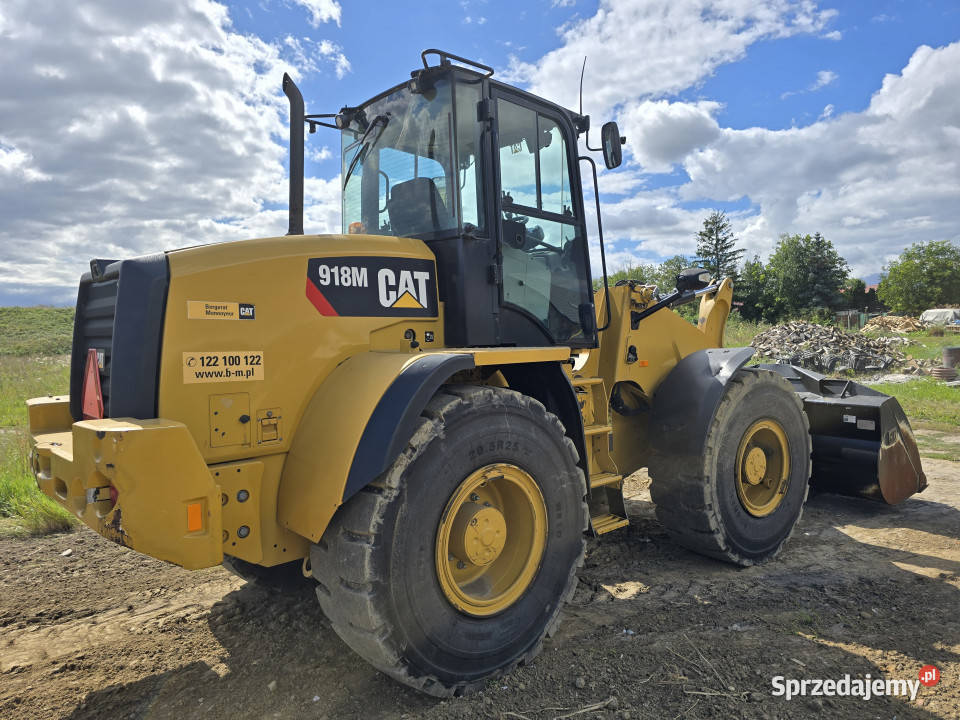 Ładowarka kołowa CATERPILLAR 918 M 4x4 2019 r pomorskie Czarne