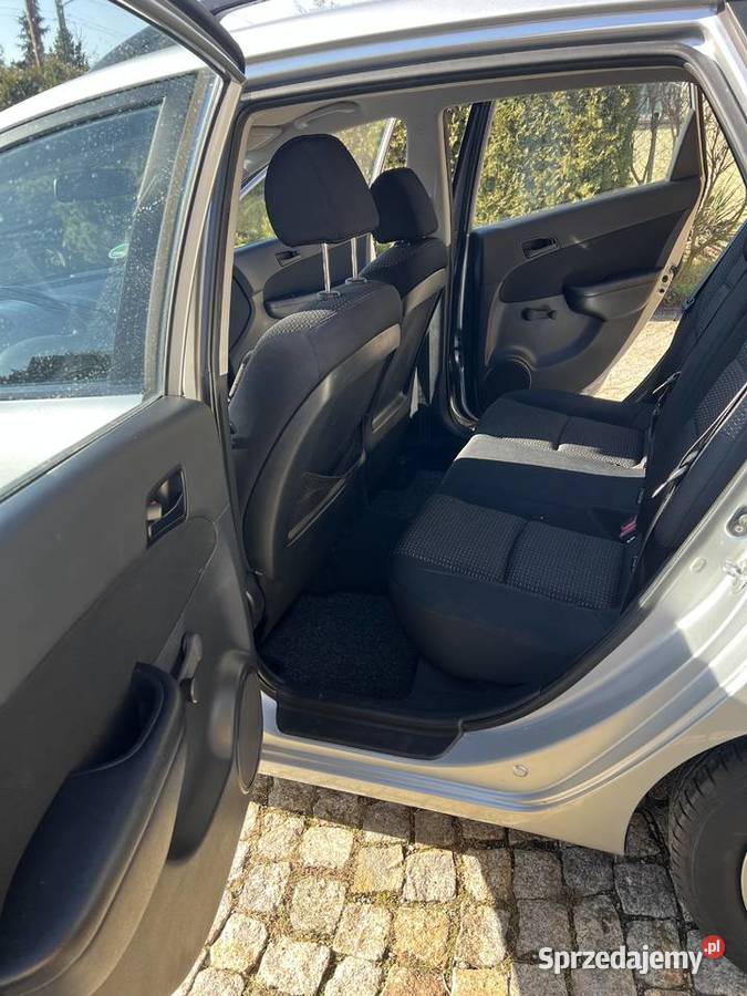 Hyundai i30 Cw 16 crdi 90 Super stan manualna Wrocław