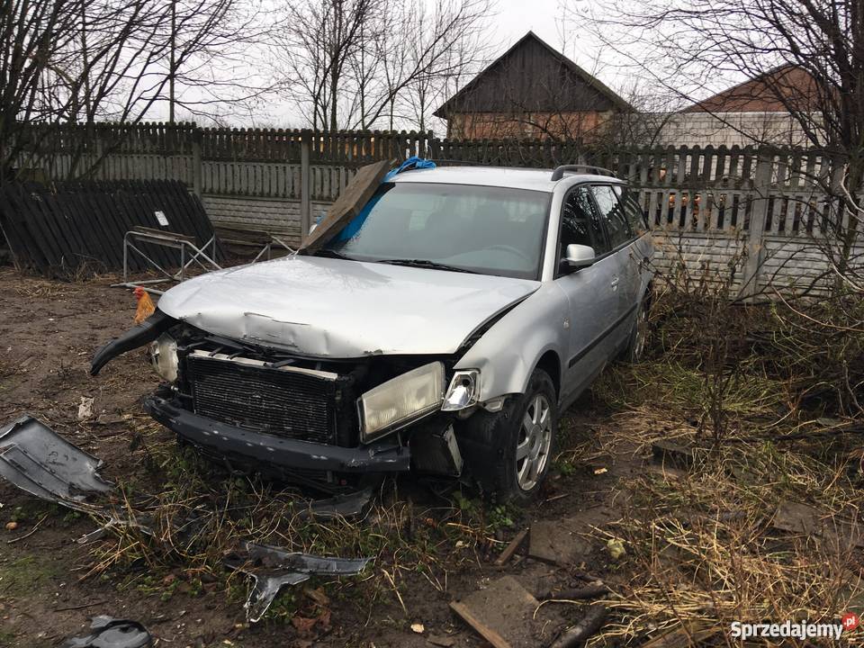 Uszkodzony VW Passat B5 19 TDI kombi do Janów Lubelski