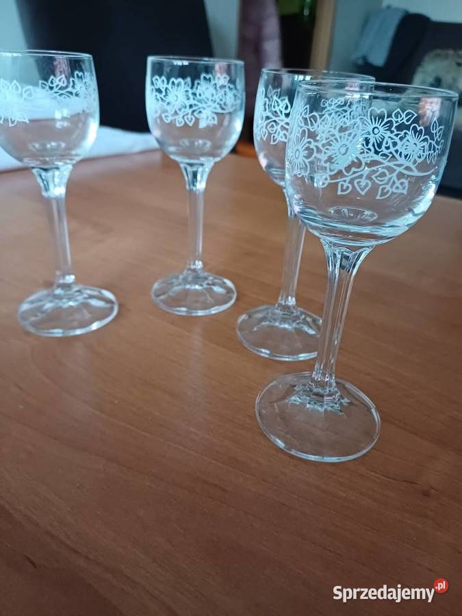 Retro kieliszki wysokie z 60 tych lat Bohemia Lubań