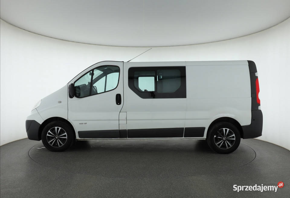 Renault Trafic 20 dCi nieuszkodzony Piaseczno sprzedam