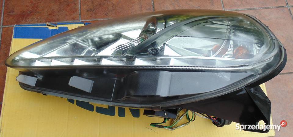 REFLEKTOR LAMPA PRZEDNIA FIAT GRANDE PUNTO Piła