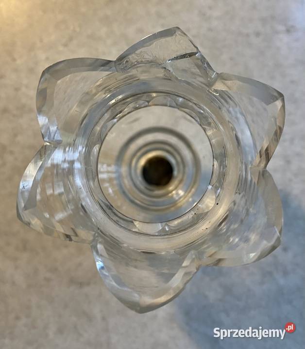 Piękny kryształowy wazonik na srebrnej stopie Warszawa