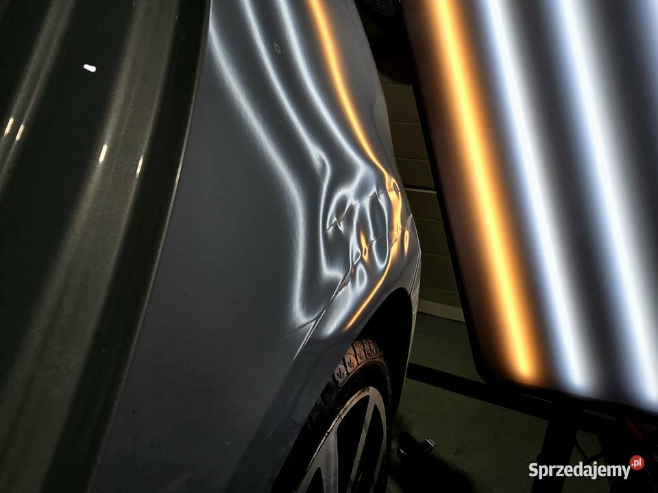 Usuwanie wgnieceń PDR naprawy powypadkowe ArtCar Nowy Sącz