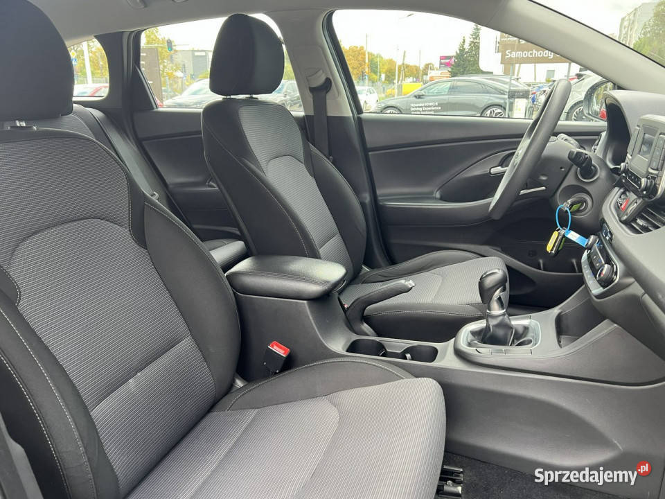 Hyundai i30 15DPI 110 Classic Wagon Gwarancja możliwa zamiana łódzkie Piotrków Trybunalski
