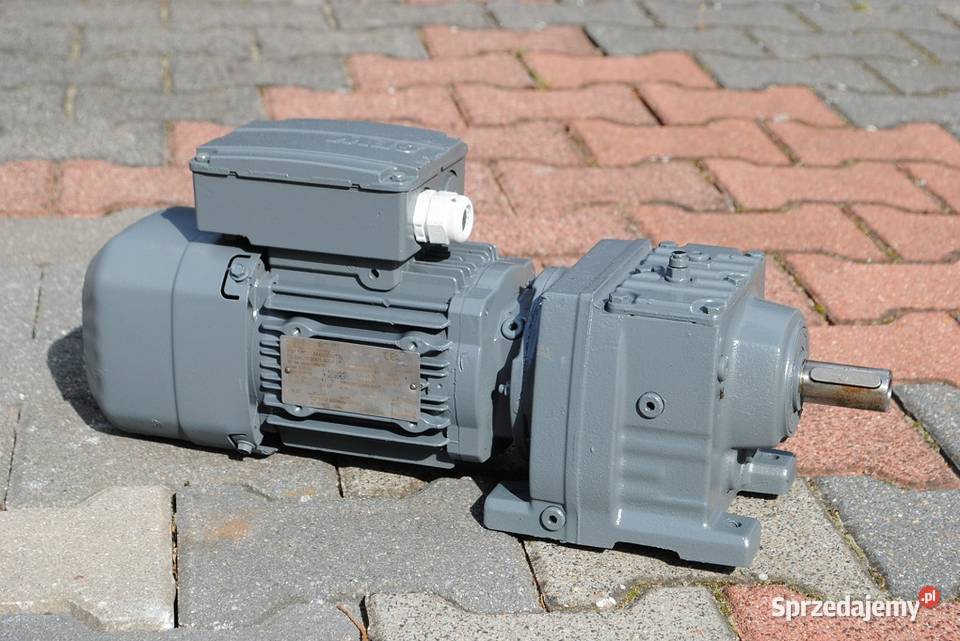 Motoreduktor 055kw 35obrmin z hamulcem Firmy SEW lubuskie Chwalim