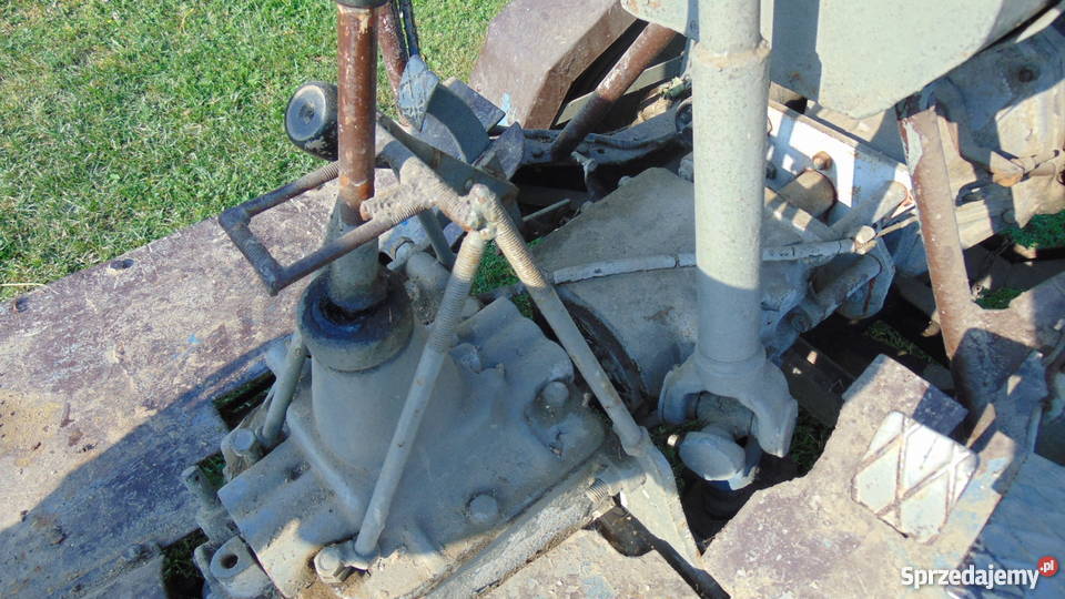 Traktor z silnikiem malucha Harklowa