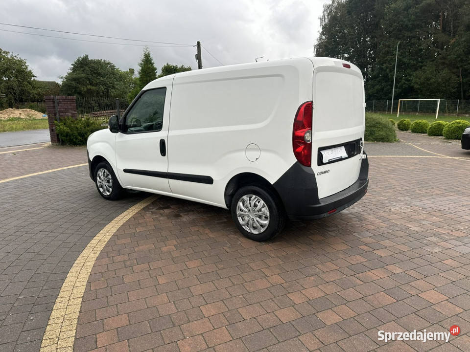 Opel Combo serwisowany w ASO Motoryzacja Lipówki
