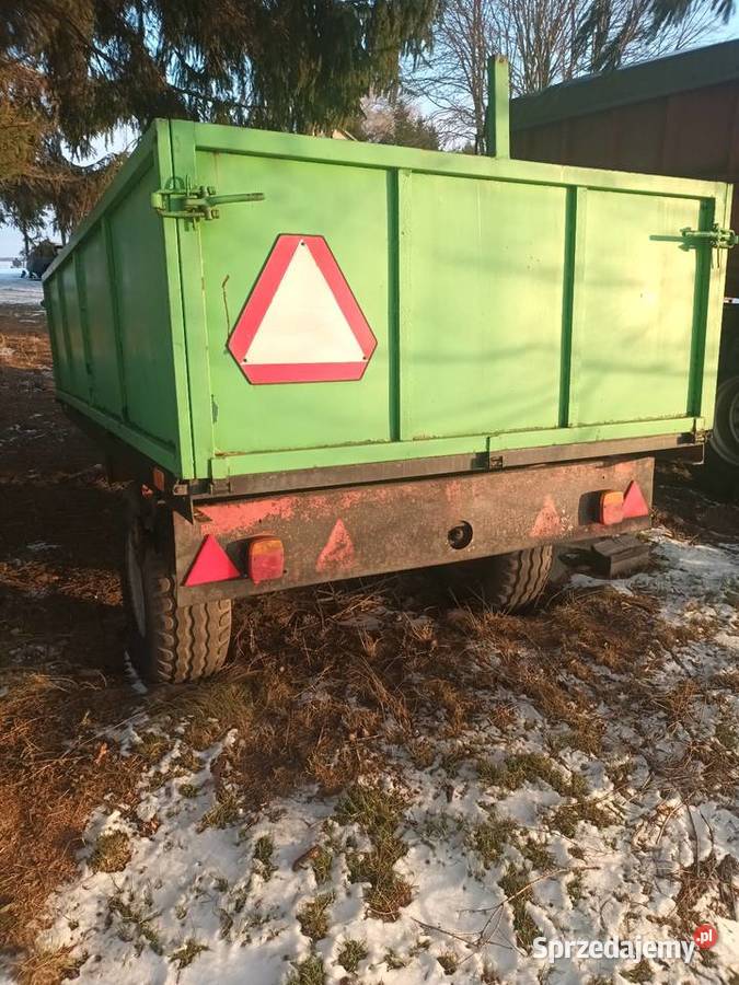 Przyczepa jednoosiowa rozrzutnik 35t nieuszkodzony lubelskie Modryń