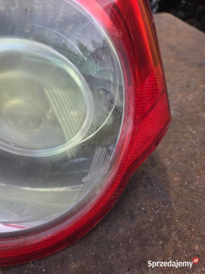 Lampy tylne Passat b6 sedan Łagów