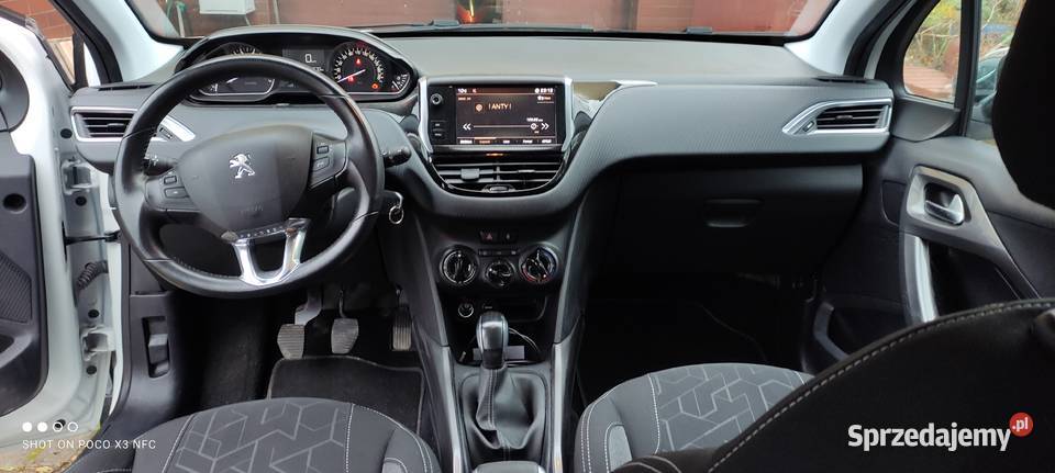 Peugeot 2008 z 2017r 12 benzyna 108 stan zamiana Sianów