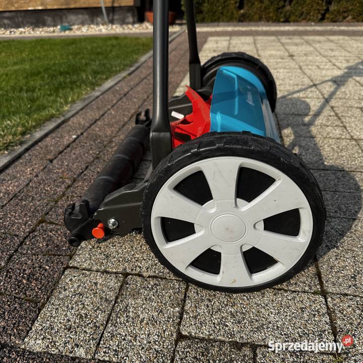 Bębnowa rotacyjna kosiarka ręczna Gardena 400 Lubin