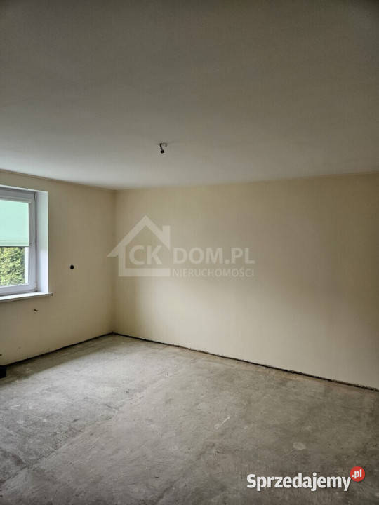 Dom z potencjałem na działce 3000 mJędrzejów Sprzedaż świętokrzyskie Jędrzejów