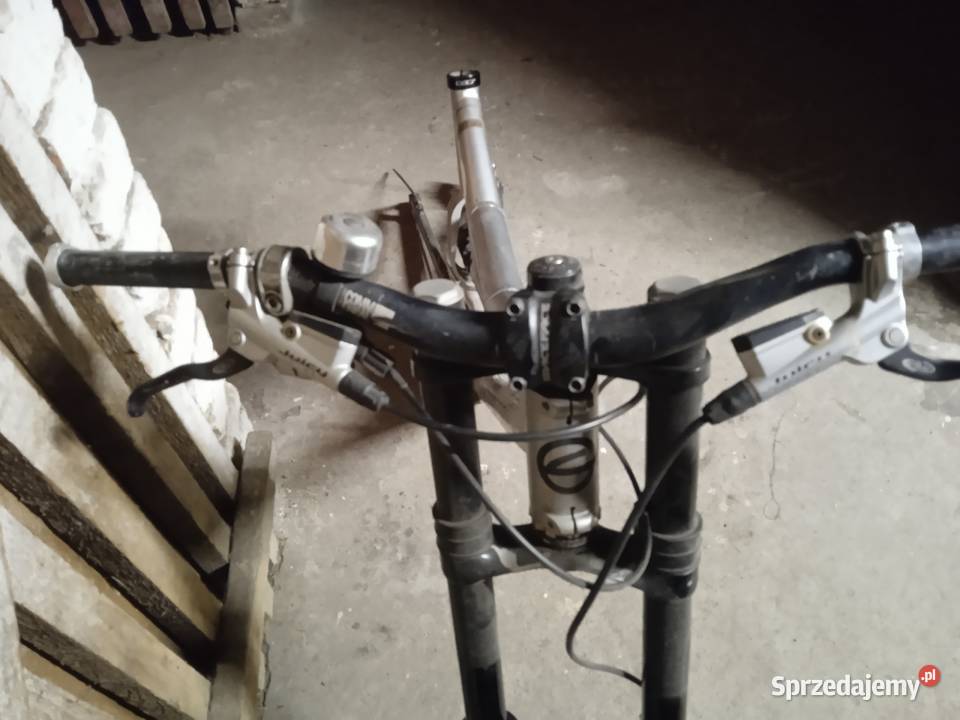 Rama do downhillu OKAZJA Części i akcesoria