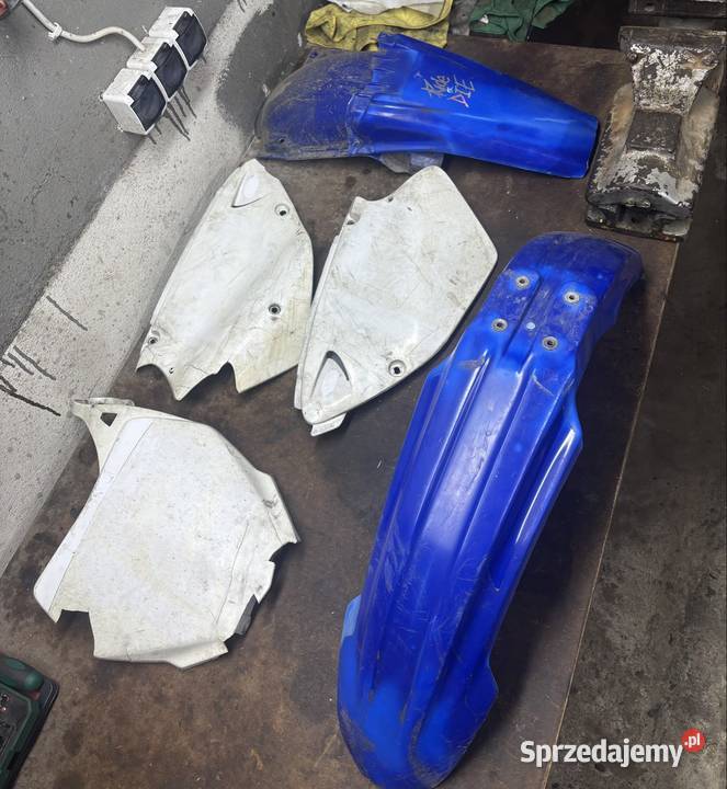 Plastiki Yamaha YZ 125 250 Błotnik boczki dolnośląskie Bielawa
