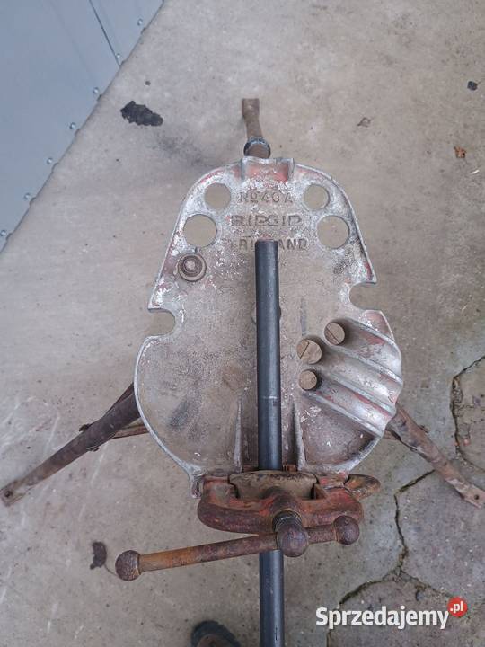 Ridgid TRISTAND 40A imadło jarzmowe do rur na Końskowola