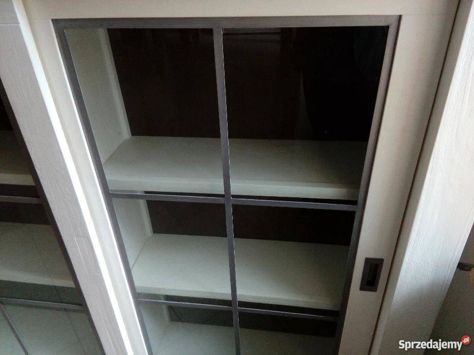 Promocja Nowoczesna drewniana witryna Opole sprzedam