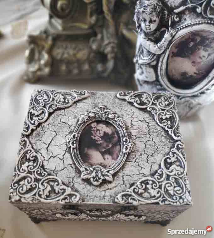 Szkatułka w stylu retro ręcznie robiona unikat inny kolor Dekoracje i ozdoby