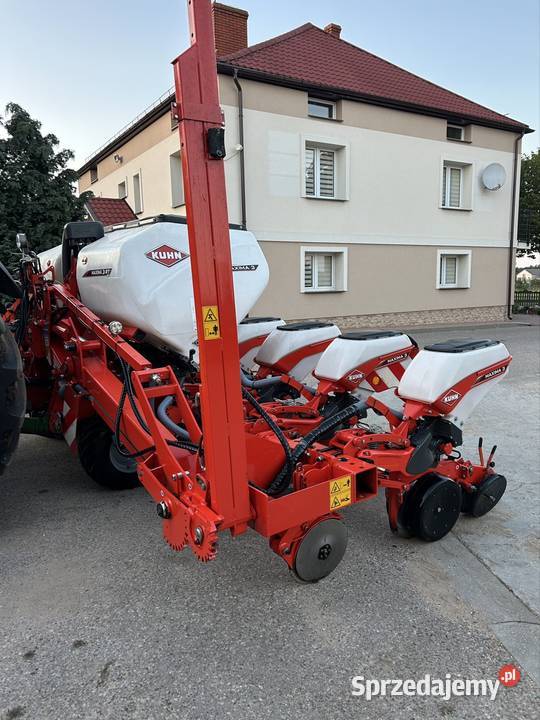 Kuhn maxima 3rt 3TS 2ts 2rt Gołasze Mościckie sprzedam