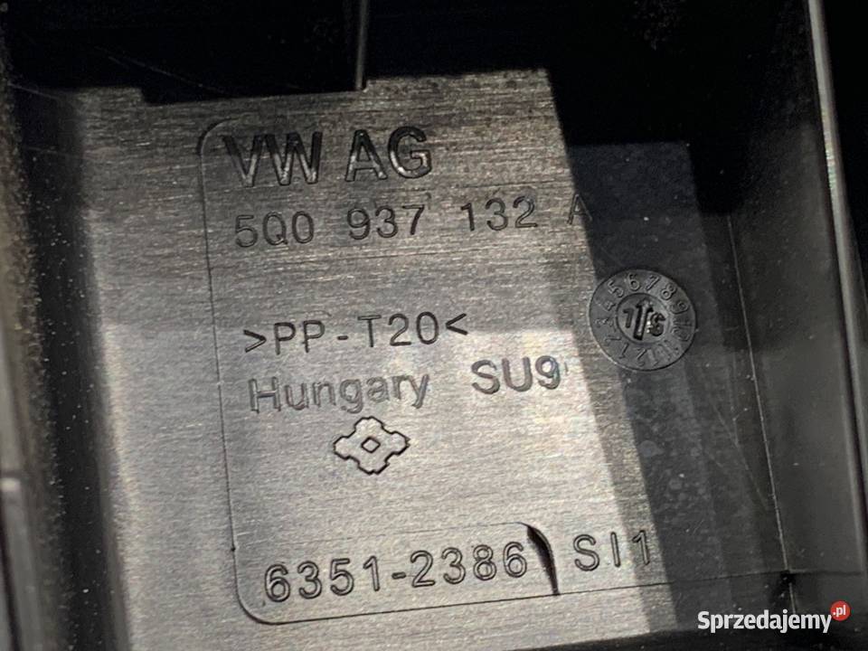 SKRZYNKA BEZPIECZNIKÓW VW GOLF VII 5Q0907361C