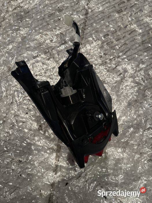 Suzuki GSXS 125 17 Lampa tył wypełnienie GSXR wielkopolskie Poznań