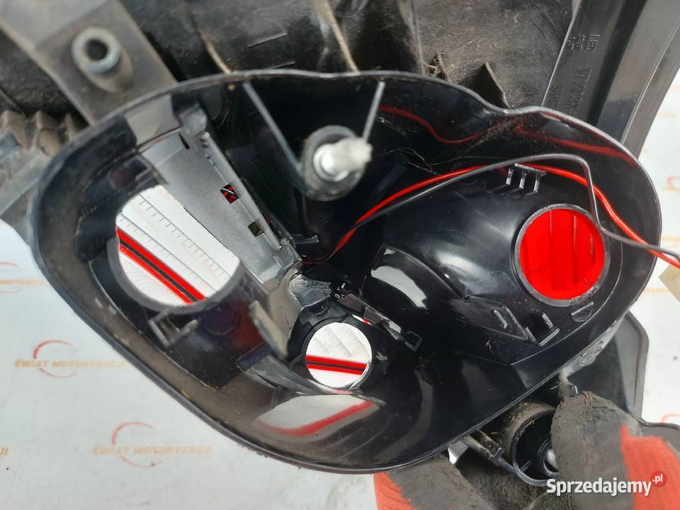 CITROEN DS4 13r lampa prawa tył Kielce