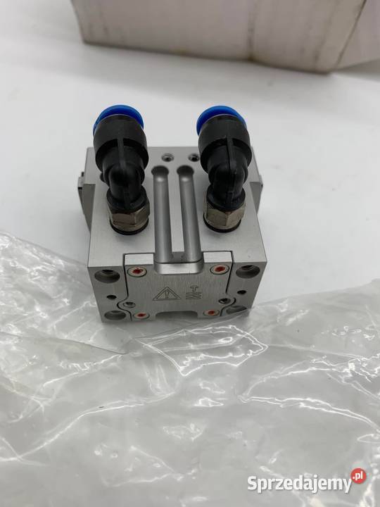 Festo HGPT16ABFG1 560196 parallel gripper Warszawa