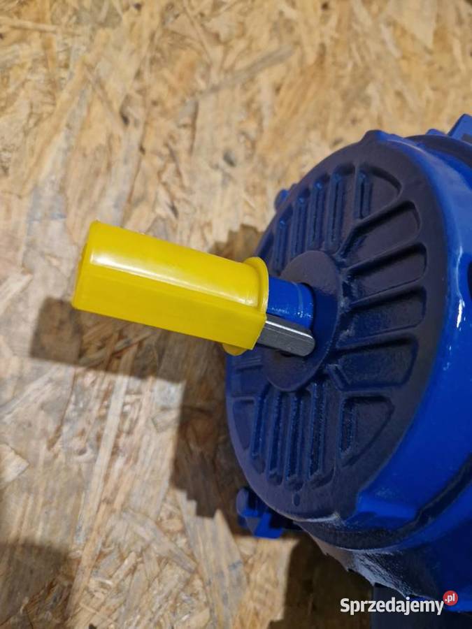 SILNIK ELEKTRYCZNY 3 FAZOWY 1500W 380V 1400RPM Głogowa sprzedam