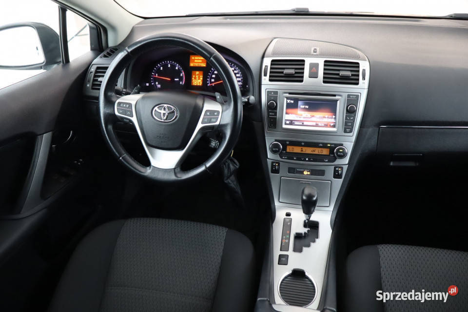 Toyota Avensis 22 DCAT automatyczna Avensis Zabrze