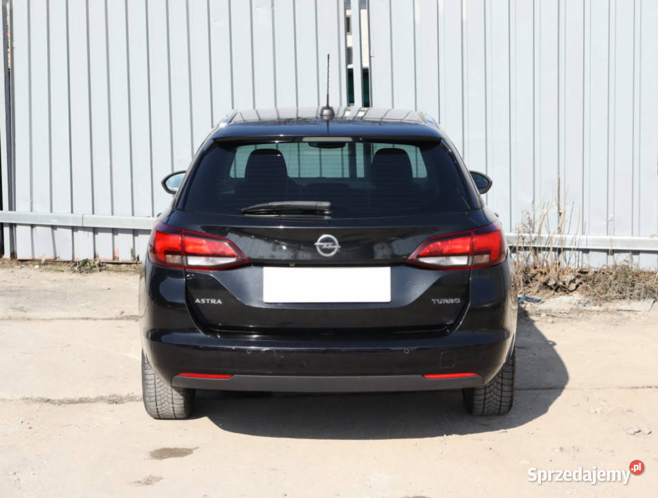 Opel Astra 14 T czarny Piaseczno