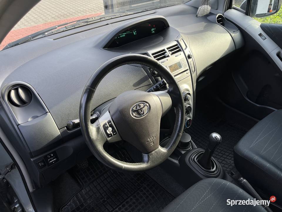 Toyota Yaris 13Benz 87 2006r Bez Korozji Yaris kujawsko-pomorskie Toruń