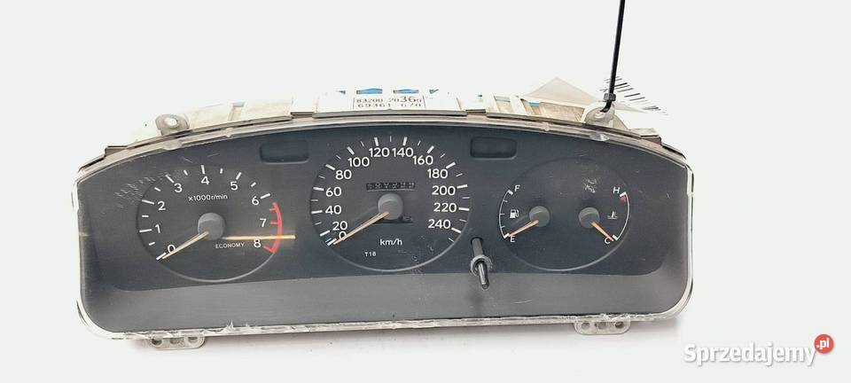 LICZNIK ZEGAR TOYOTA CARINA 8320020360 osobowe Lipno