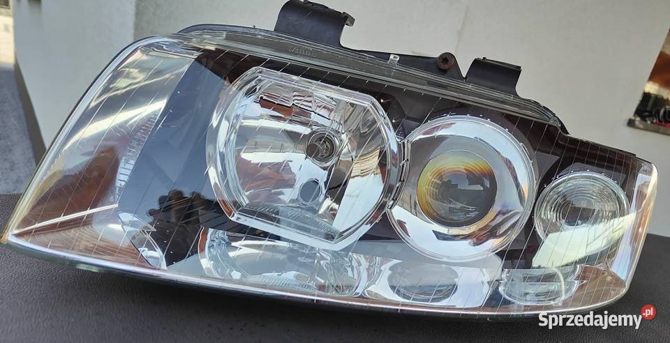Reflektoy Audi A4 B6 soczewka H7 VALEO Kielcza