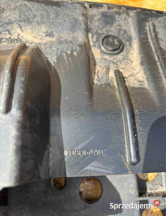 TOYOTA YARIS III 3 LIFT PŁYTA OSŁONA POD ZDERZAK Międzychód