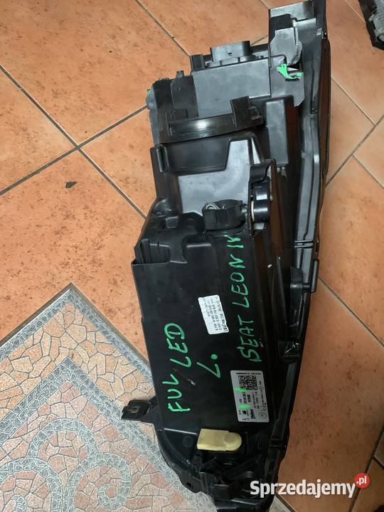 Lampa lewa FUL LED SEAT LEON IV 5FB941005D nowa Oświetlenie Margonin