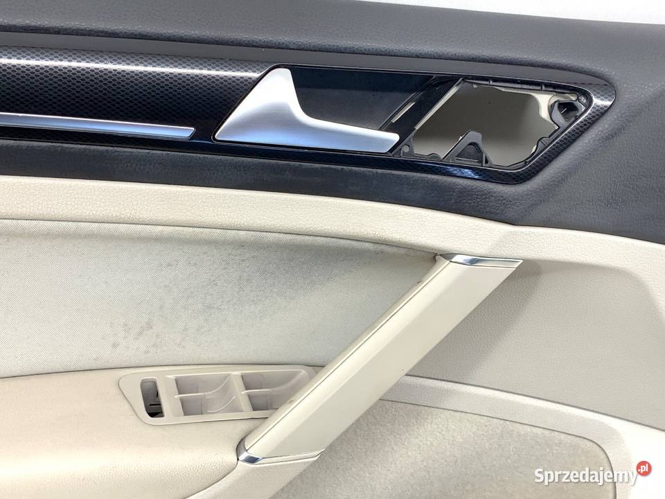 BOCZEK DRZWI LEWY PRZÓD VW GOLF VII Kombi osobowe sprzedam