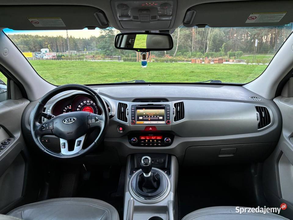 Kia Sportage 17 CRDI Skóra Navi Xenon Kamera aluminiowe felgi Grzegorzew sprzedam