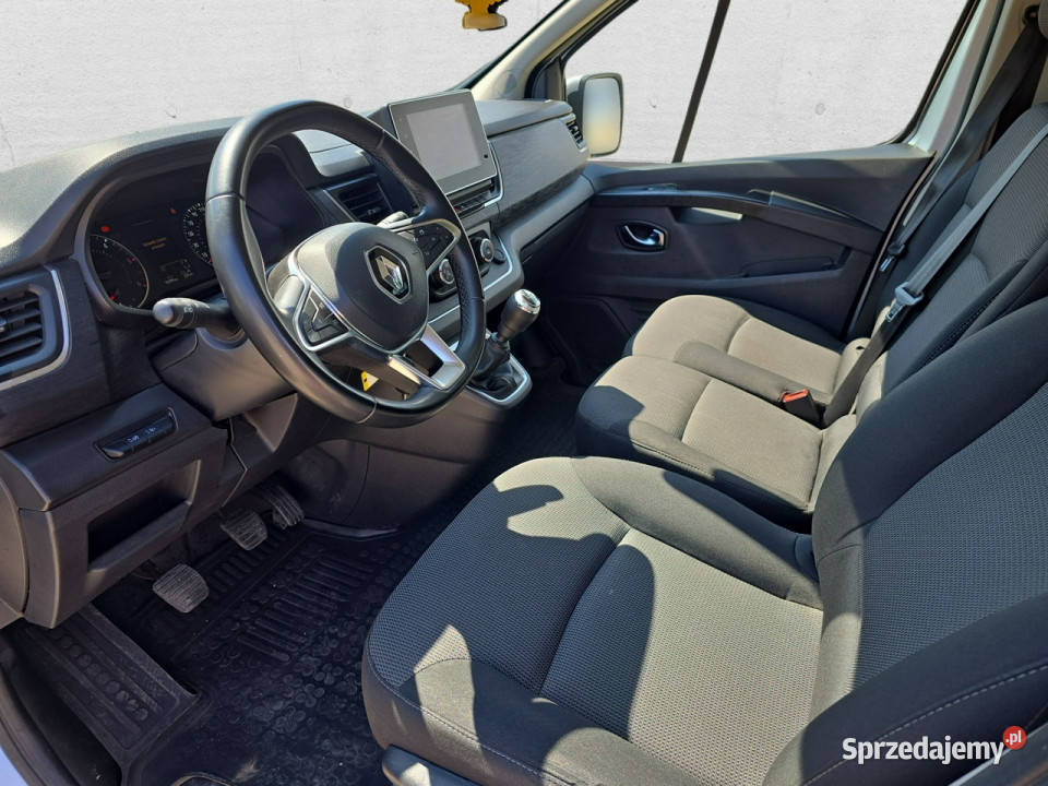 Renault Trafic Poleasingowe BZ pełny VAT Komorniki