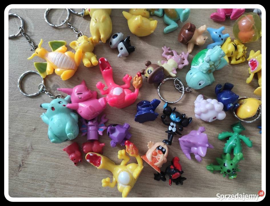 Pokemony zestaw figurek mini breloki pocketball Płock