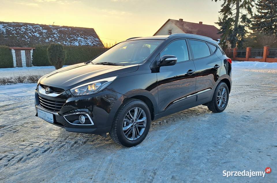 Hyundai ix35 16 135 benzyna z Niemiec serwis ASO 135KM świętokrzyskie Oksa