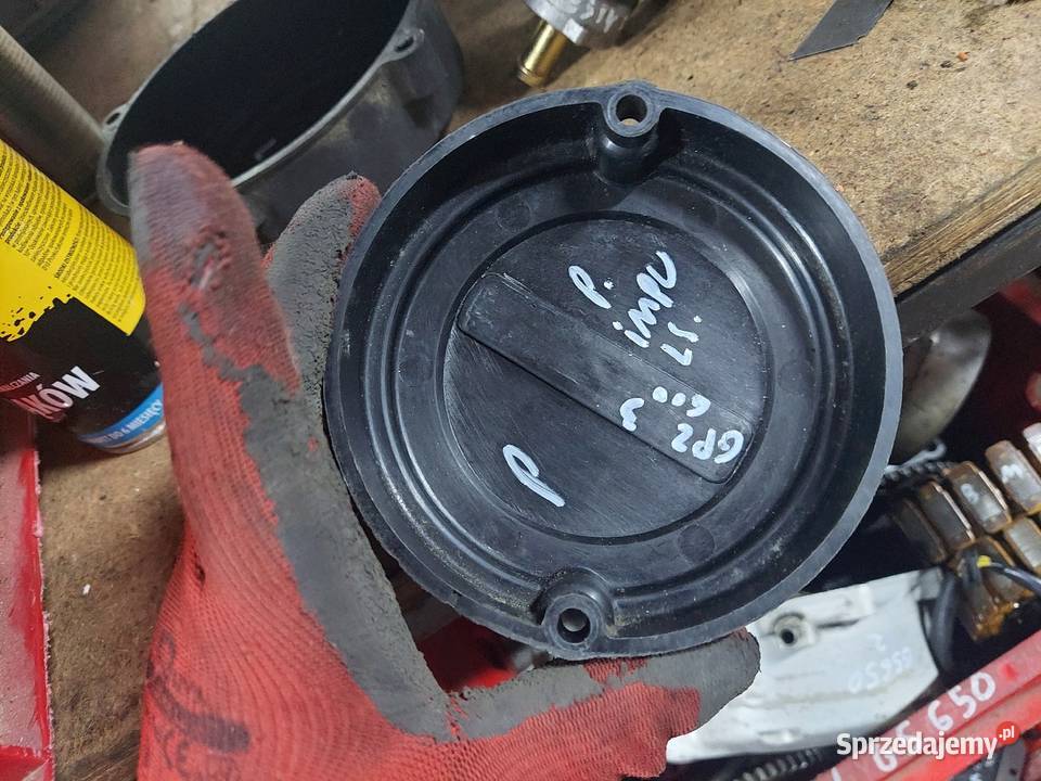 Kawasaki GPZ 600 pokrywa prawa impulsatora Pokrywy i osłony silnika Jelenia Góra