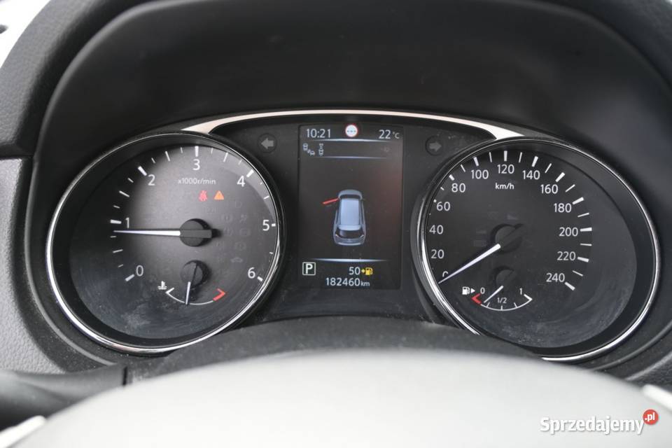 Nissan XTrail TEKNA 2017R Silnik 16D bez adblu 184000km sprzedam
