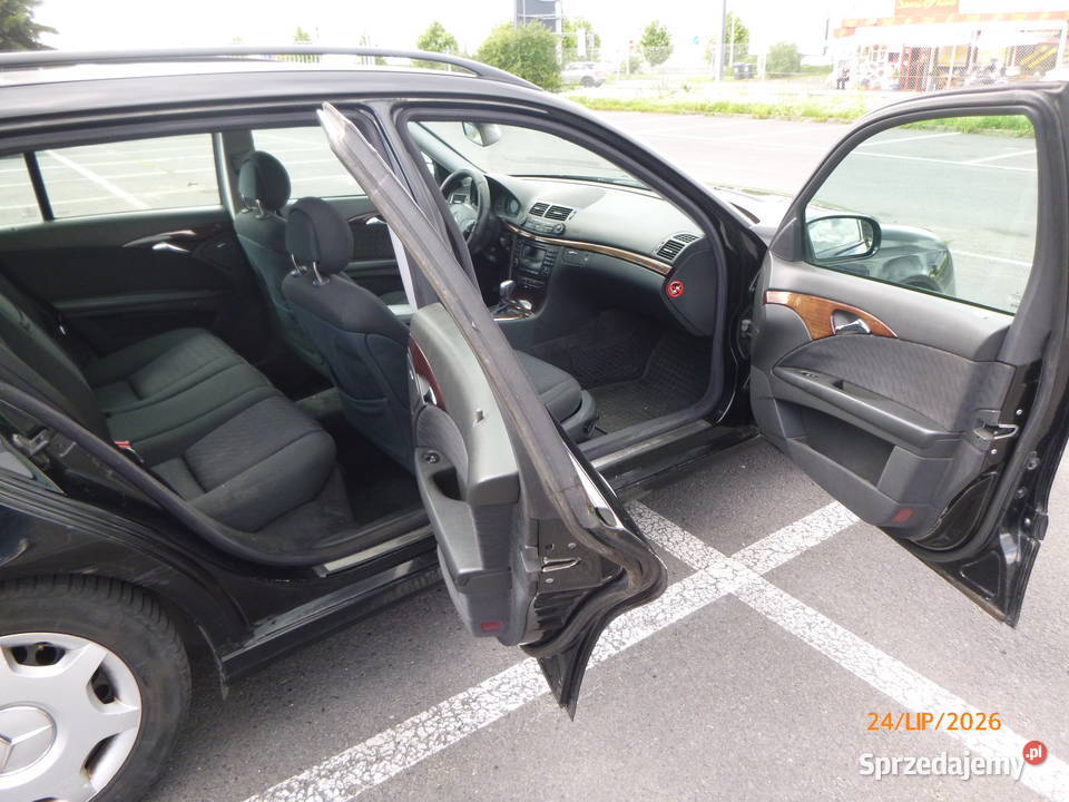 Mrecedes Klasa E kombi W211 22 CDI KOMBI