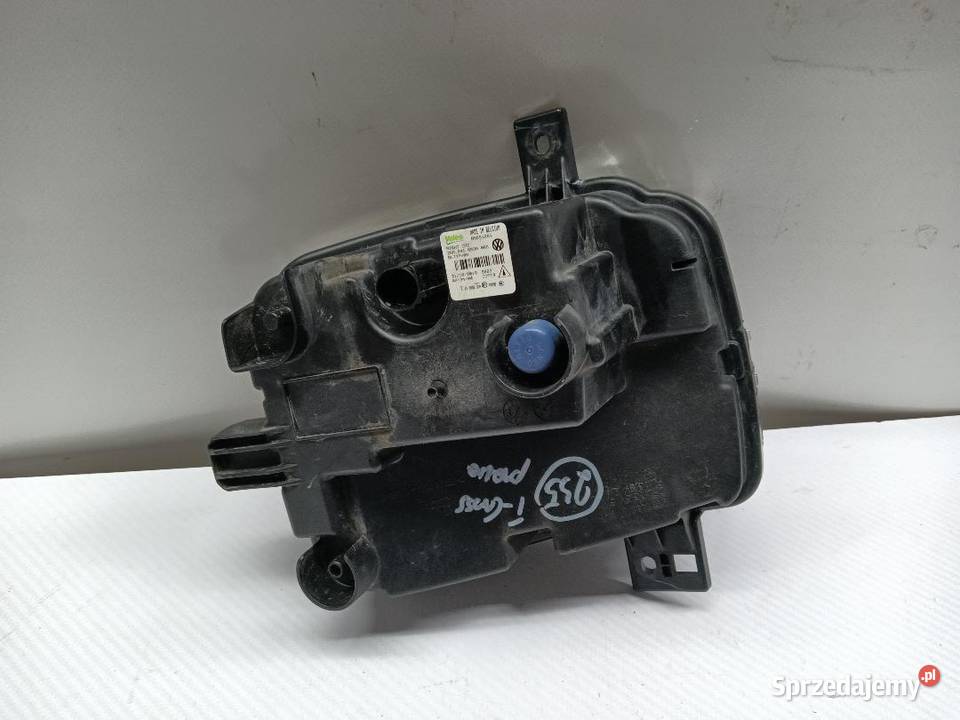 HALOGEN VW TCROSS 2GM941662B ORYGINAŁ PRAWY sprzedam
