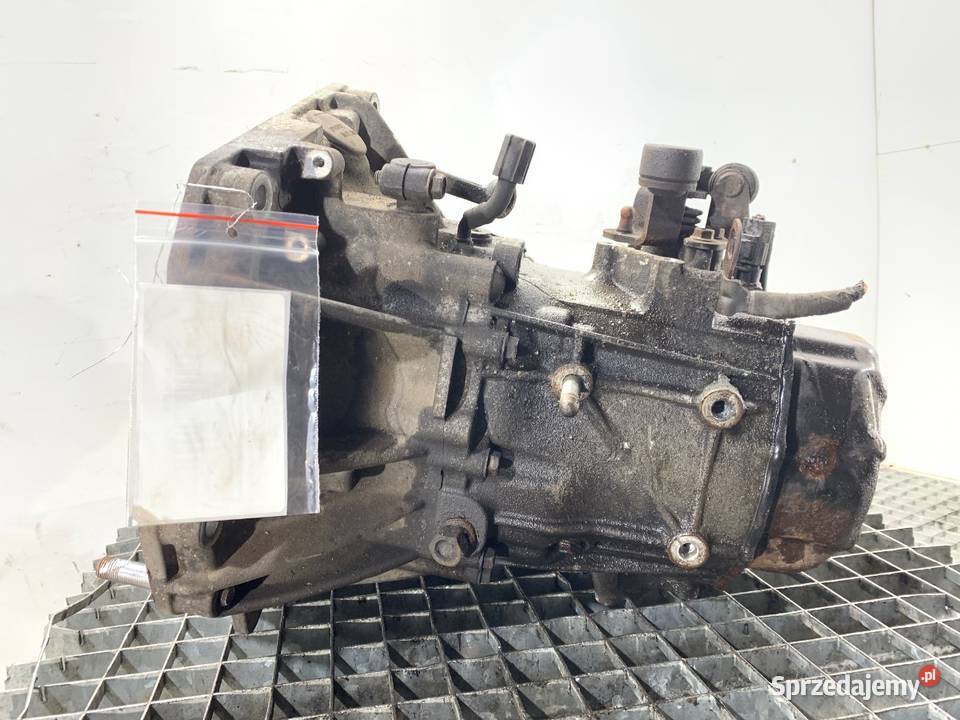 SKRZYNIA BIEGÓW SUZUKI SWIFT III ZN5 15 102