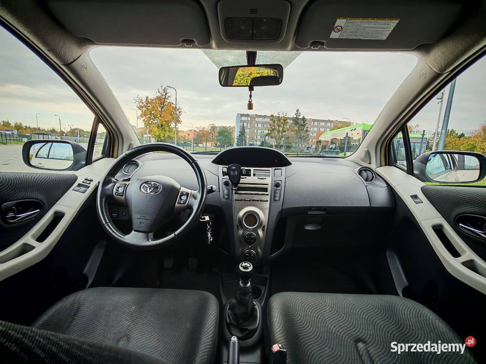 Toyota Yaris 133 vvti 100 benzyna Żyrardów