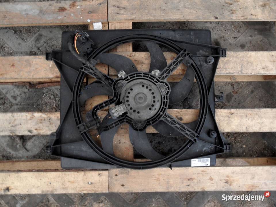 OPEL MERIVA B 14 B 11r wentylator chłodnicy