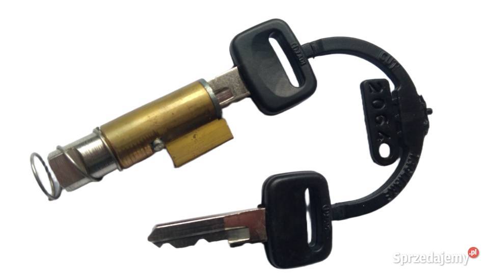 STACYJKA ZAMEK WKŁAD ZAMKA PIAGGIO VESPA PX ET3 podlaskie Bielsk Podlaski